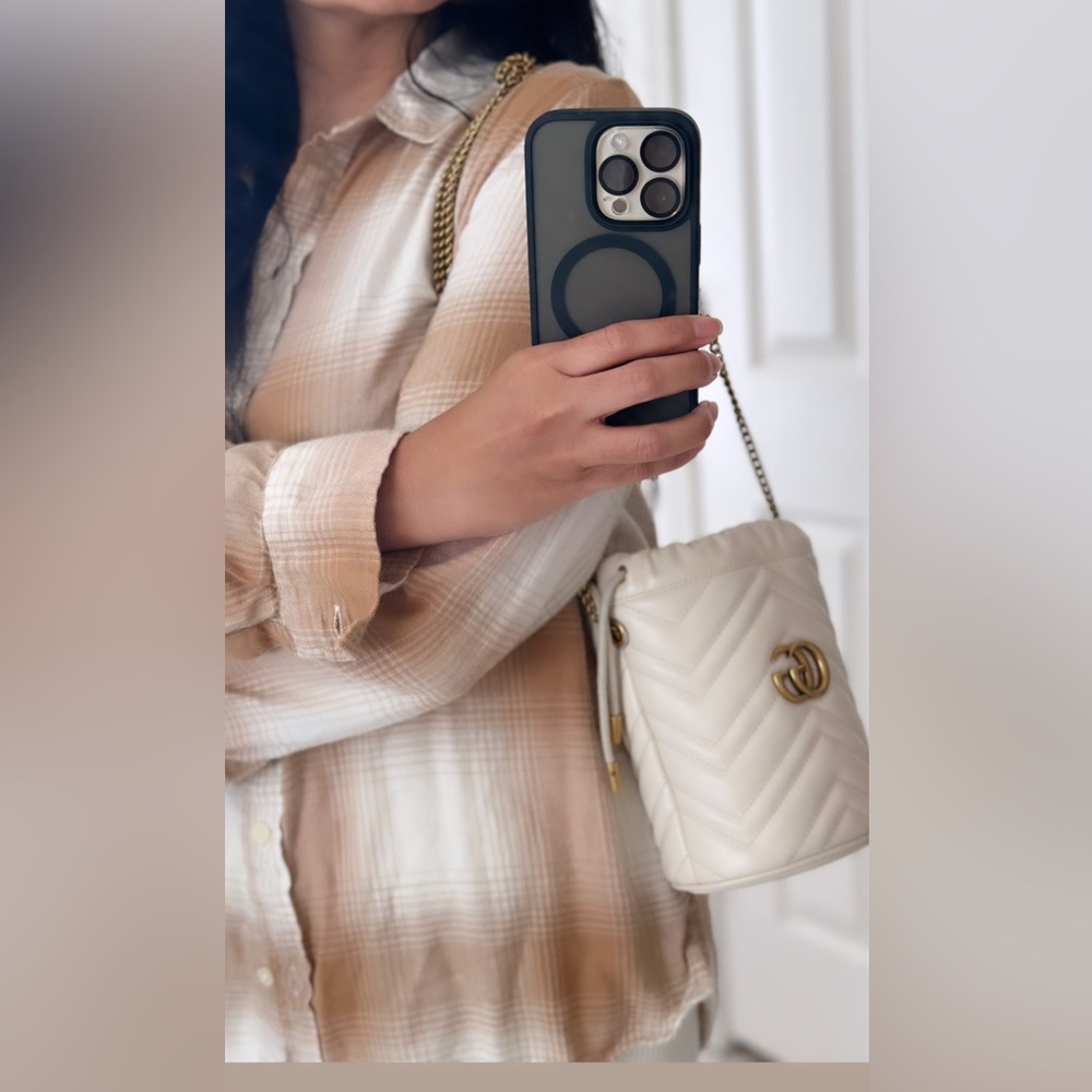Gucci GG MARMONT MINI BUCKET BAG